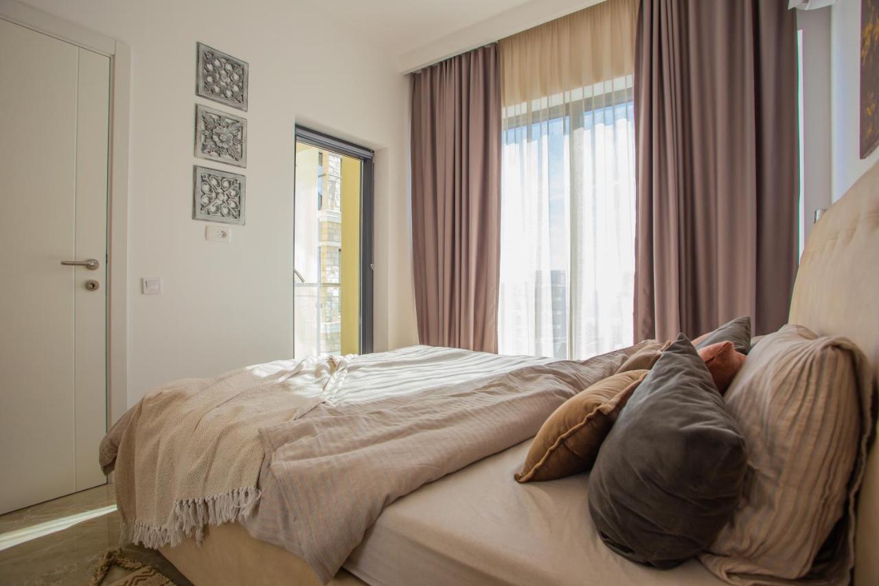 The Dream Getaway & Spa By Devasco Becici  Bagian luar foto